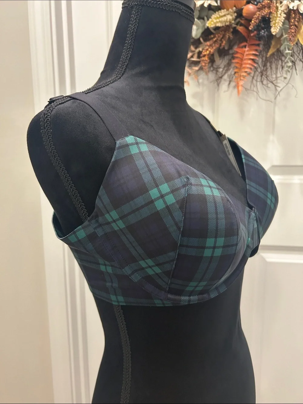 Haven Well Within by Talbots Navy Blue, Black and Green Plaid Bra Size 38DD NWT